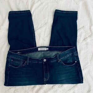 Torrid Capri length jeans